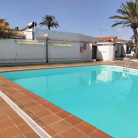 Lovely 2 Bedroom Bungalow With Parking Μασπαλόμας Εξωτερικό φωτογραφία