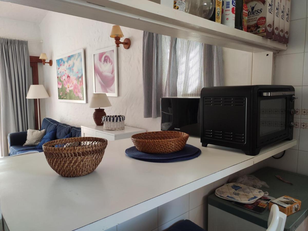 Lovely 2 Bedroom Bungalow With Parking Μασπαλόμας Εξωτερικό φωτογραφία