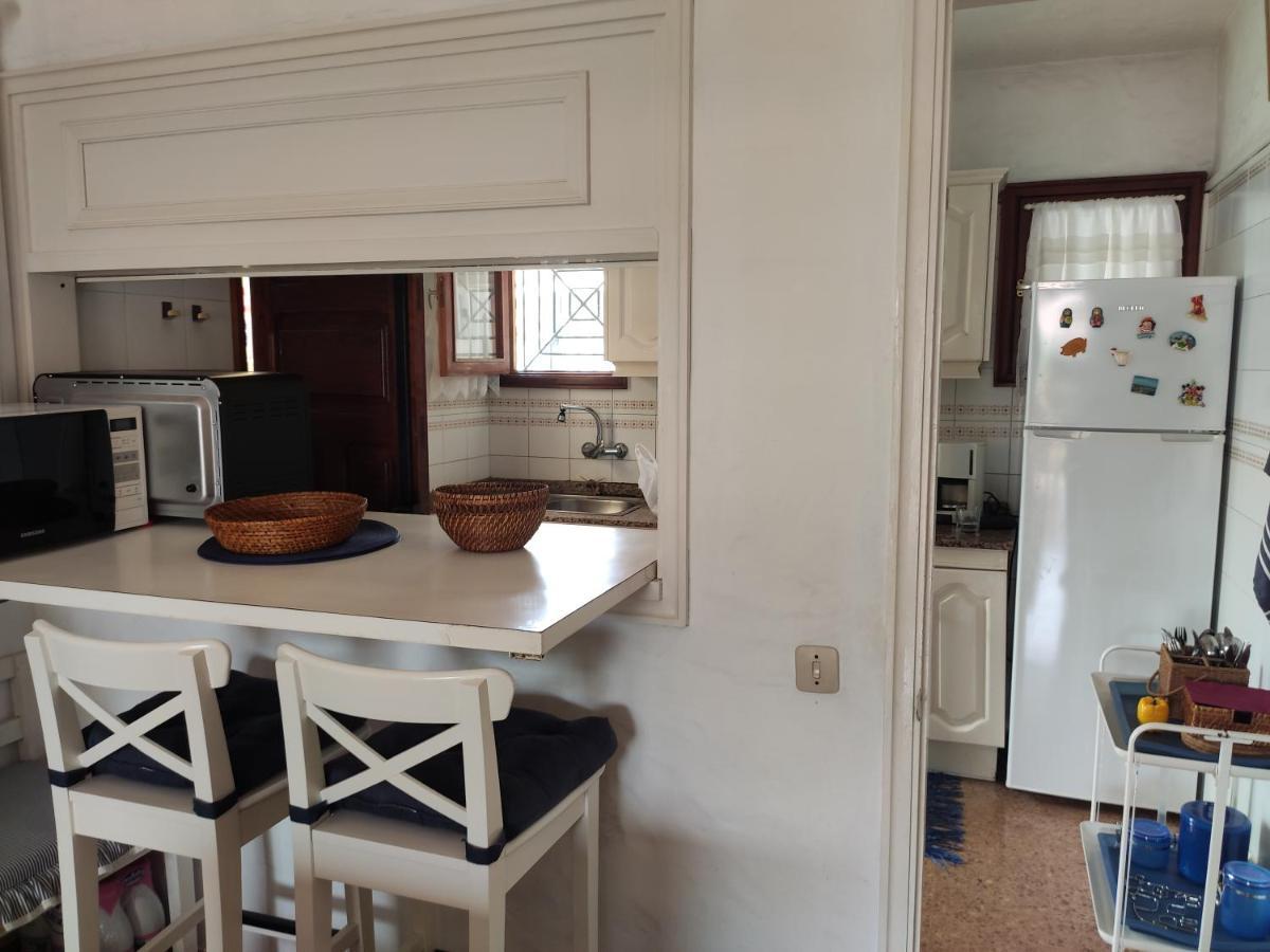 Lovely 2 Bedroom Bungalow With Parking Μασπαλόμας Εξωτερικό φωτογραφία