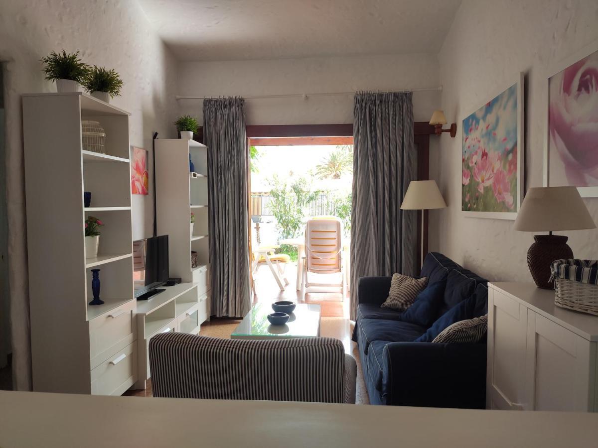 Lovely 2 Bedroom Bungalow With Parking Μασπαλόμας Εξωτερικό φωτογραφία