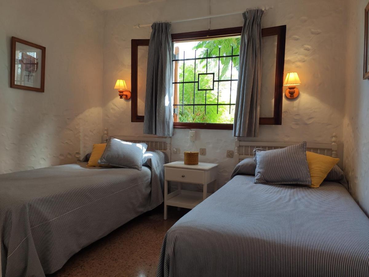 Lovely 2 Bedroom Bungalow With Parking Μασπαλόμας Εξωτερικό φωτογραφία