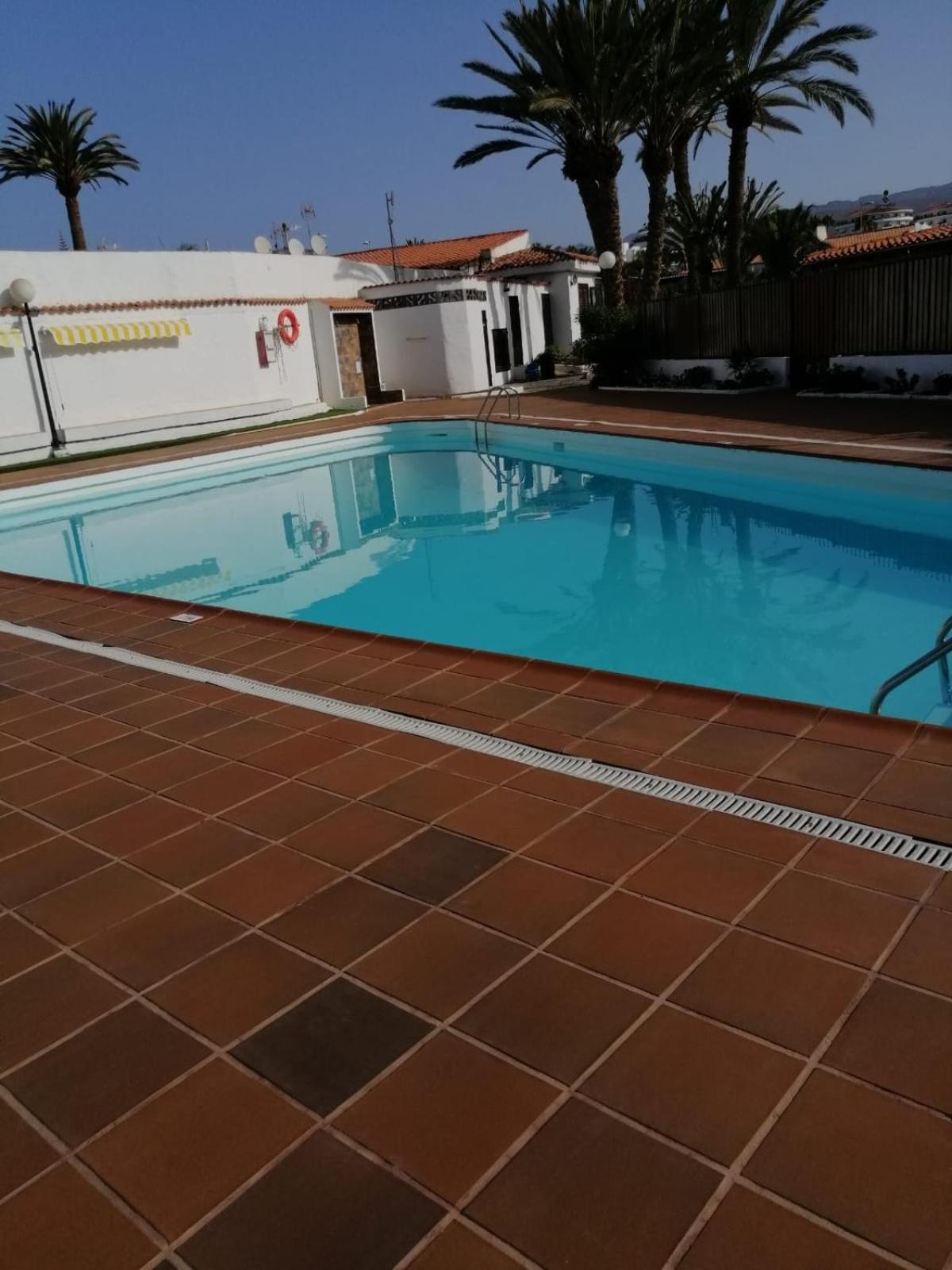 Lovely 2 Bedroom Bungalow With Parking Μασπαλόμας Εξωτερικό φωτογραφία